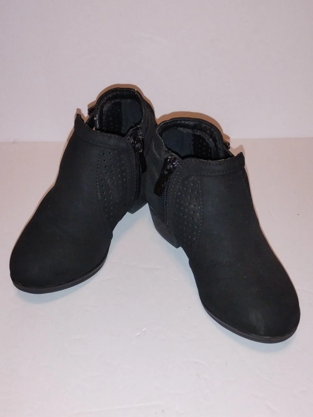 P-036 Link Black Kids Booties with Side Zip